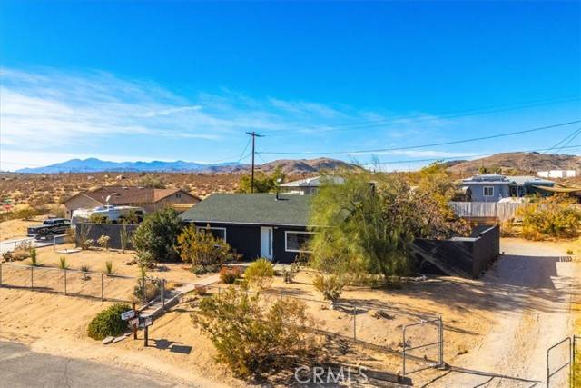 Joshua Tree, CA 92252,6144 Panorama Street