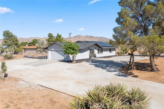 Yucca Valley, CA 92284,8215 Palomar Avenue