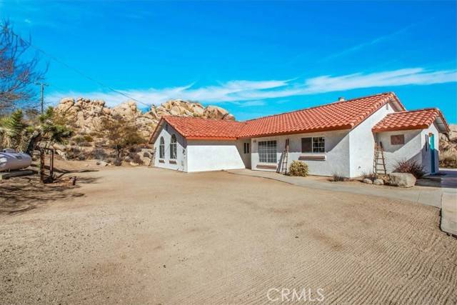 Yucca Valley, CA 92284,57250 Farrelo