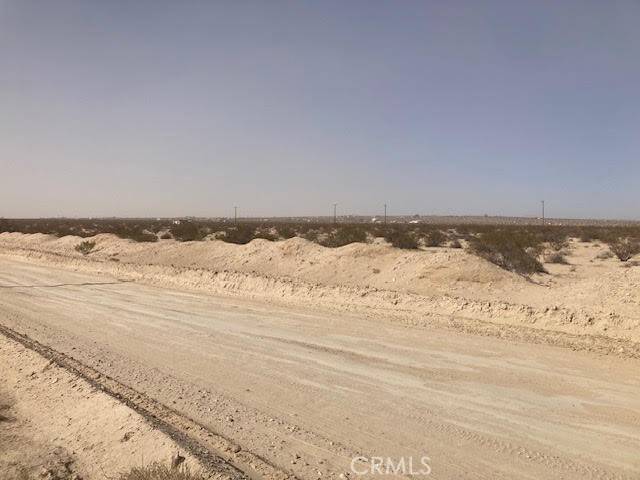 Joshua Tree, CA 92252,1234 Winters
