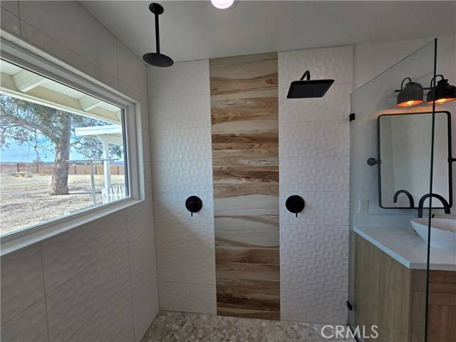 Joshua Tree, CA 92252,6836 Mount Shasta Avenue