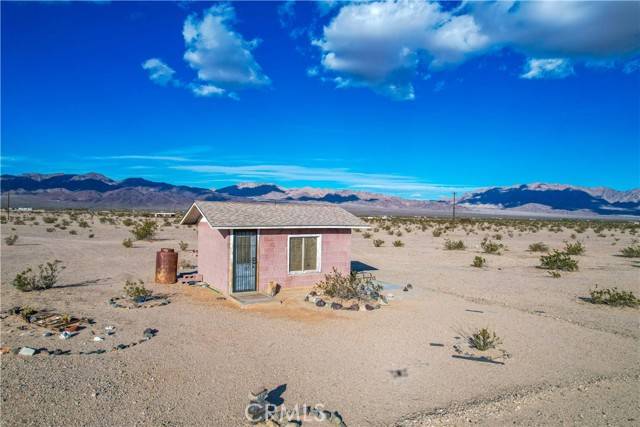 29 Palms, CA 92277,84655 Raymond Drive