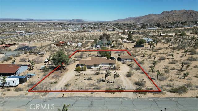 Joshua Tree, CA 92252,6613 Sunnyhill Road