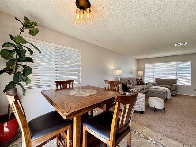 Joshua Tree, CA 92252,61947 Petunia Drive