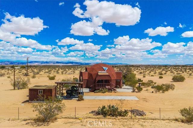 Landers, CA 92285,951 N Kuna Avenue