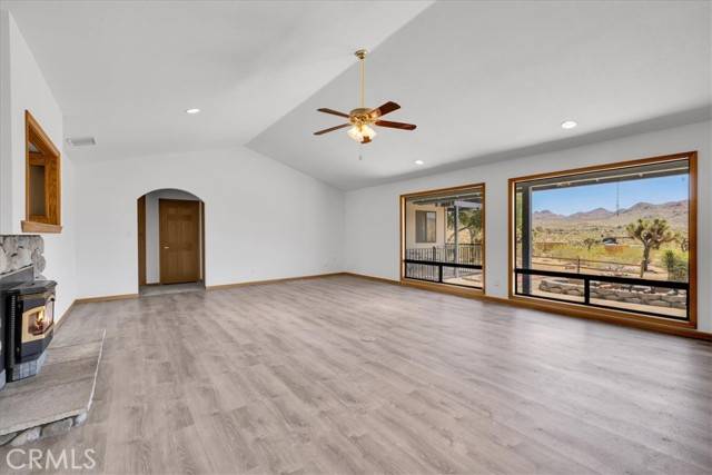 Joshua Tree, CA 92252,8397 Uphill Road
