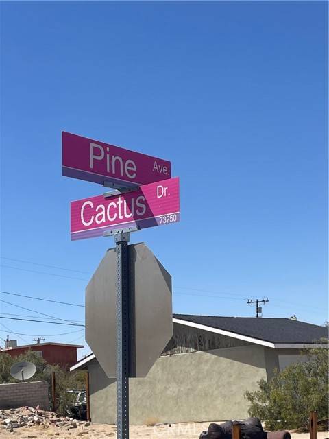 29 Palms, CA 92277,9 Pine Ave