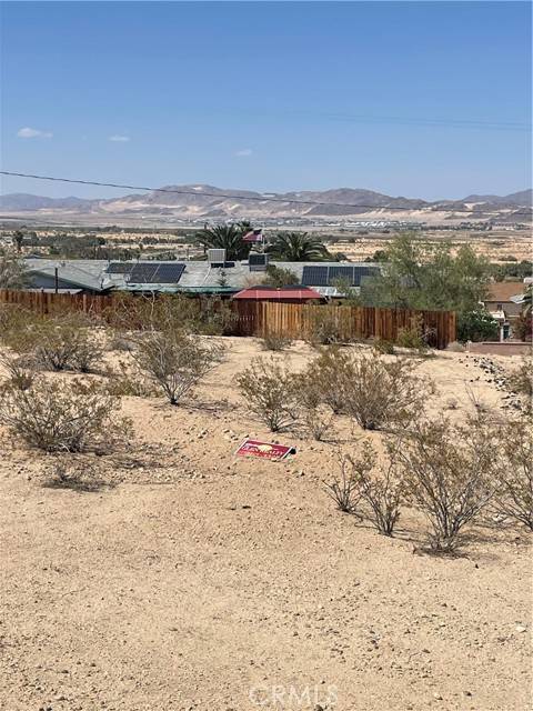 29 Palms, CA 92277,8 Crestview