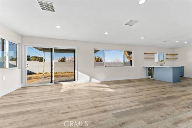Joshua Tree, CA 92252,60468 Latham Trail