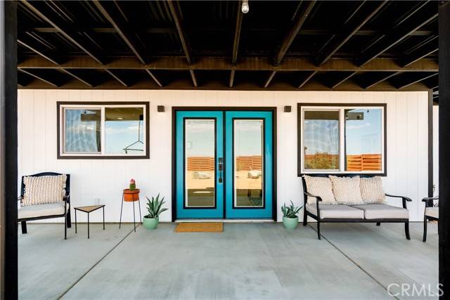 Landers, CA 92285,60575 Napa Road