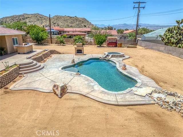 Yucca Valley, CA 92284,58598 Santa Maria Drive