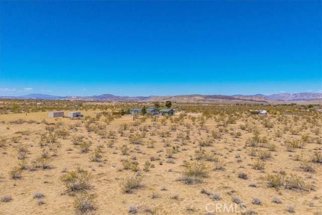 Landers, CA 92285,56764 Reche
