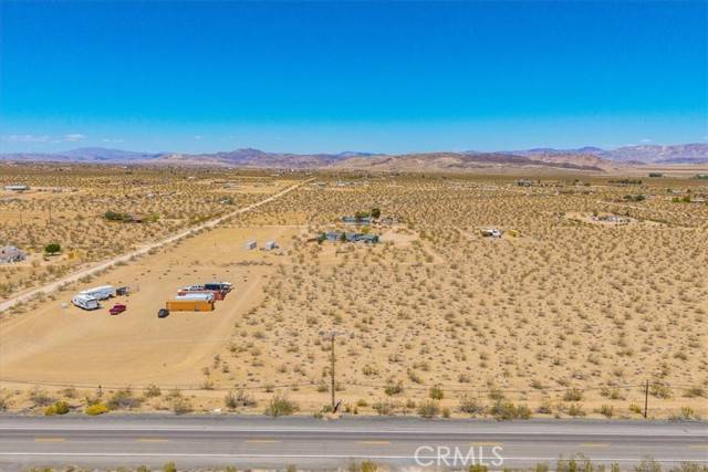 Landers, CA 92285,56764 Reche