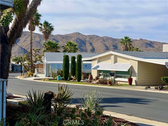 Yucca Valley, CA 92284,7501 Palm #103