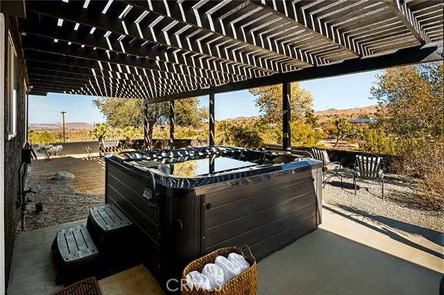 Yucca Valley, CA 92284,58916 Carmelita Circle