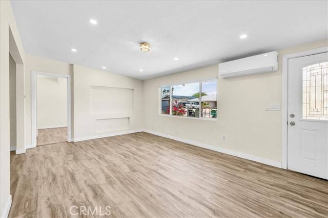 29 Palms, CA 92277,6064 Cahuilla Avenue