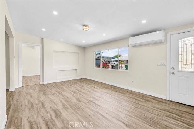 29 Palms, CA 92277,6064 Cahuilla Avenue