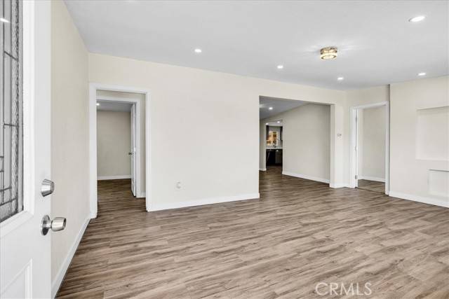 29 Palms, CA 92277,6064 Cahuilla Avenue