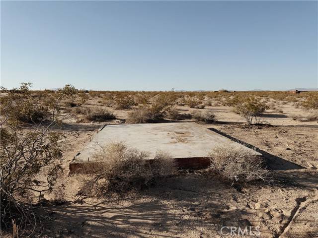 Joshua Tree, CA 92252,1853 Winfield