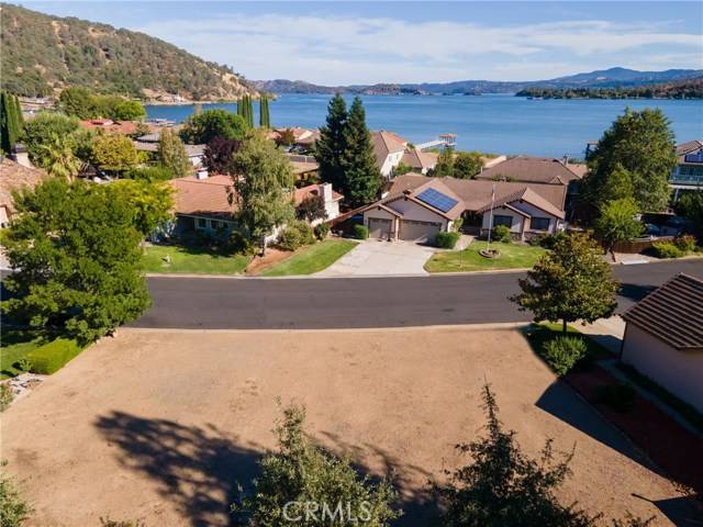 Lucerne, CA 95458,8336 Paradise Valley