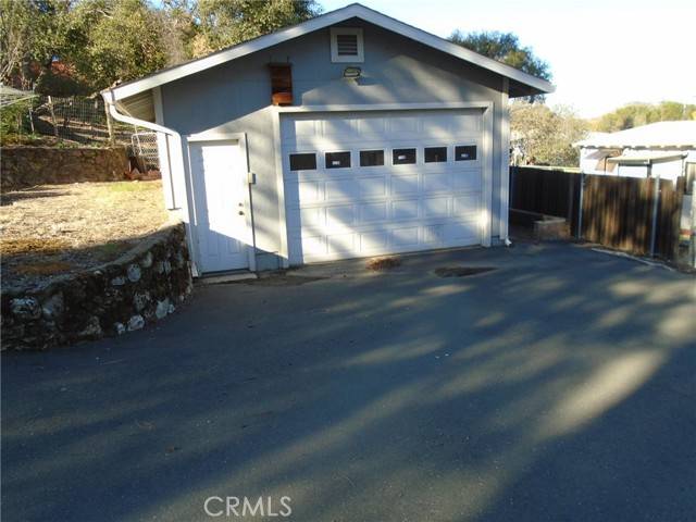 Clearlake, CA 95422,14320 Ridge Road