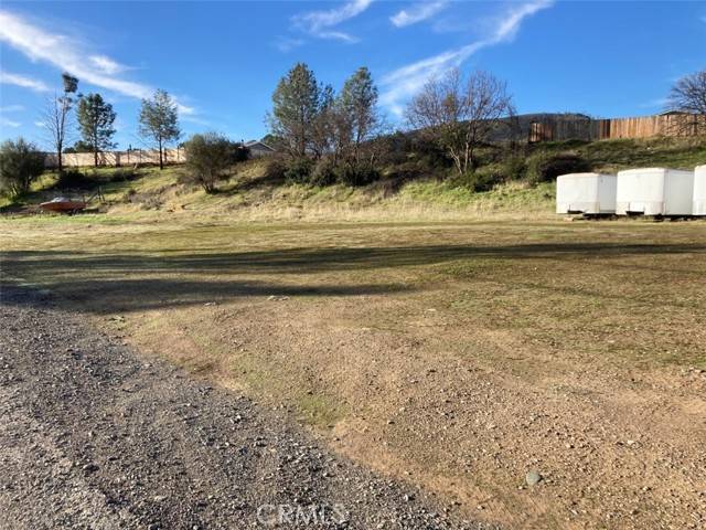 Clearlake Oaks, CA 95423,2904 Meadow Creek