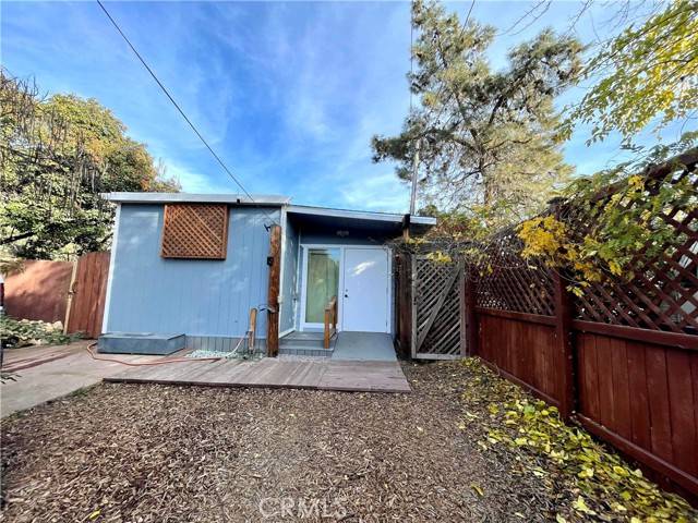 Clearlake, CA 95422,3002 6th Street