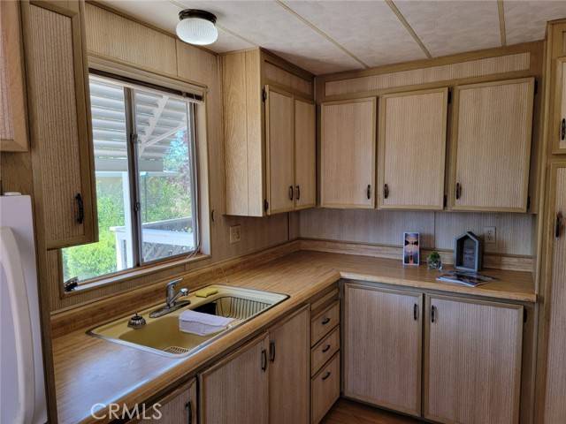 Clearlake Oaks, CA 95423,13800 Peach Circle