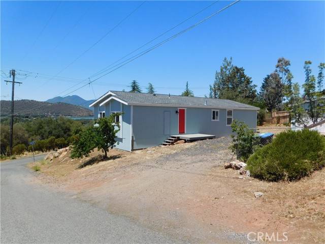 Clearlake, CA 95422,15658 19th Avenue