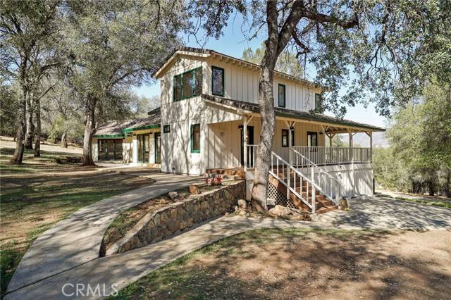 Clearlake Oaks, CA 95423,1487 Old Long Valley Rd