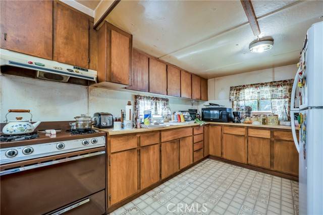 Upper Lake, CA 95485,13627 Elk Mountain Road