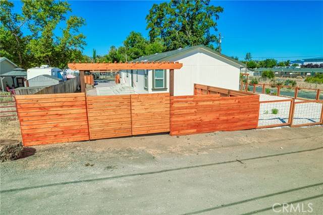 Lower Lake, CA 95457,9830 Mill st