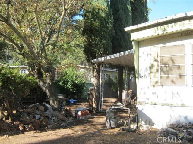 Clearlake Oaks, CA 95423,12462 Pine Street