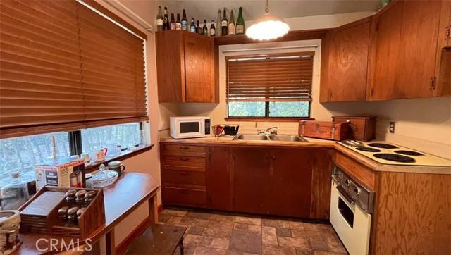 Redwood Valley, CA 95470,9351 N State Street