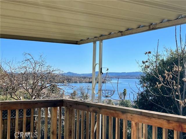 Clearlake, CA 95422,13517 Arrowhead Road