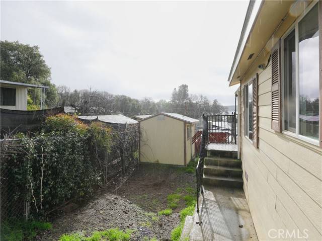 Clearlake Oaks, CA 95423,10015 Terry Drive