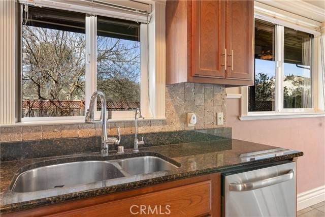 Clearlake Oaks, CA 95423,2442 River View Road
