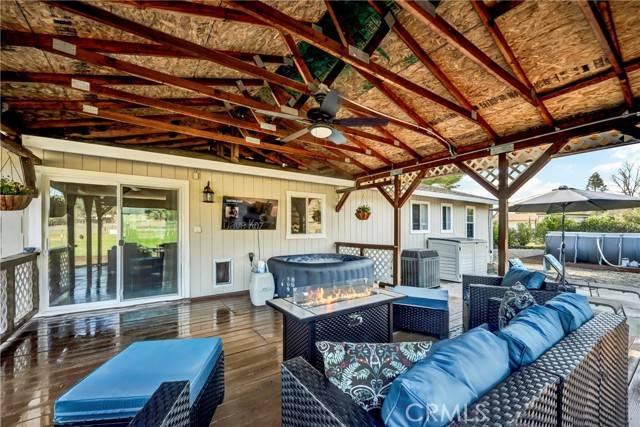 Clearlake Oaks, CA 95423,2691 Kumquat Way