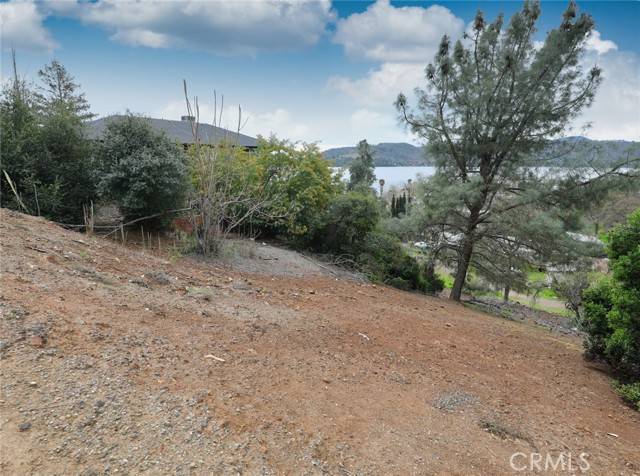 Clearlake, CA 95422,13477 Arrowhead