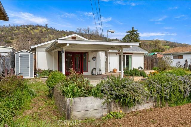 Clearlake Oaks, CA 95423,13084 4th Street
