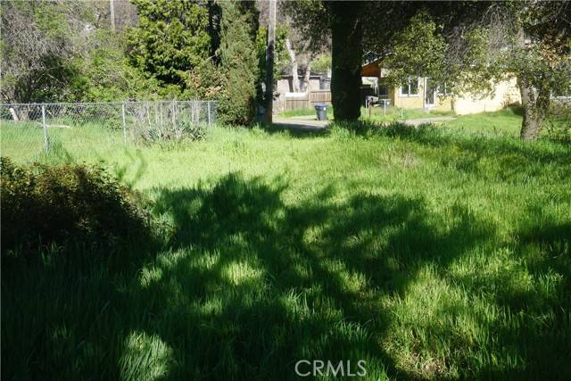 Clearlake Oaks, CA 95423,12546 Foothill