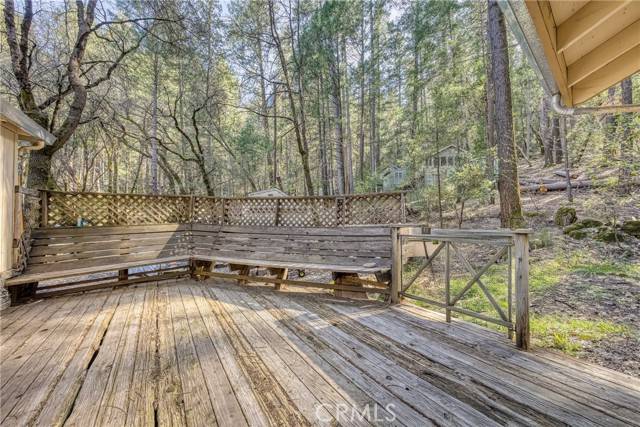 Cobb, CA 95426,9510 Oak Place