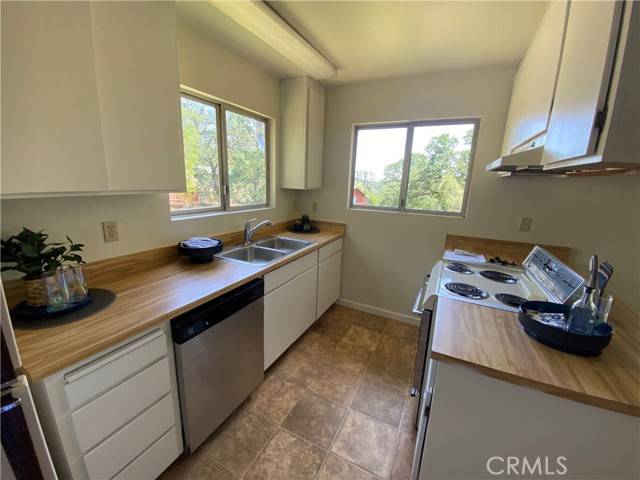 Hidden Valley Lake, CA 95467,18483 Park Point Court