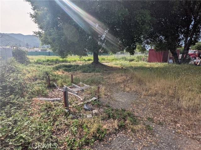 Ukiah, CA 95482,124 Leslie