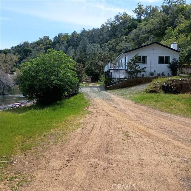 Clearlake, CA 95424,10098 Crestview Drive