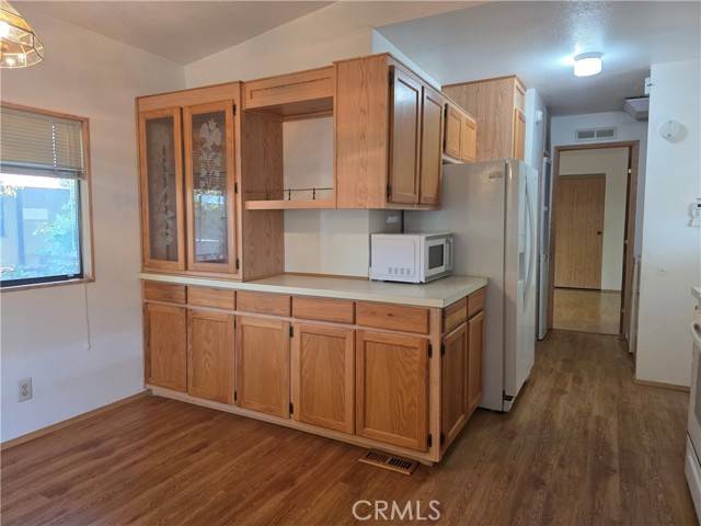 Lakeport, CA 95453,5330 Lakeshore #5