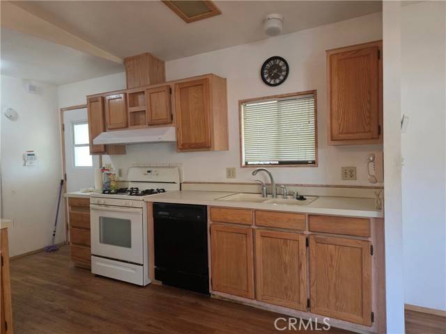 Lakeport, CA 95453,5330 Lakeshore #5