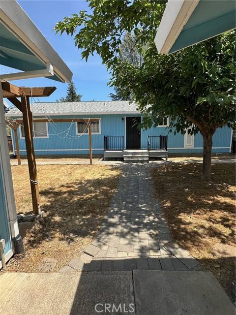 Clearlake Oaks, CA 95423,17307 Dogwood Way