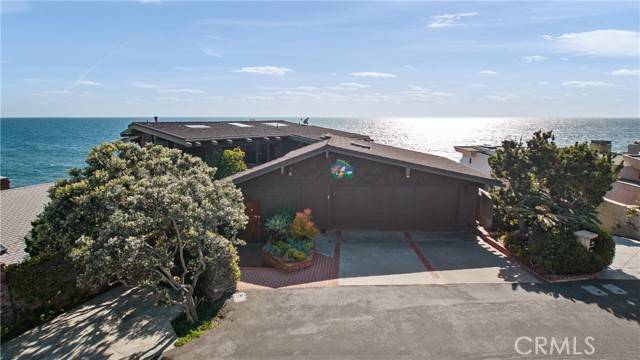 Laguna Beach, CA 92651,1911 Ocean Way