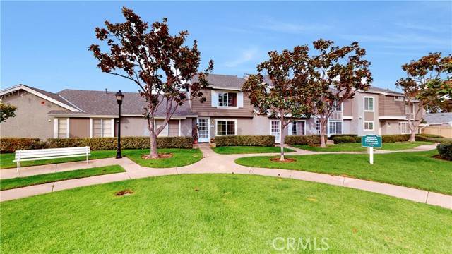 Irvine, CA 92614,38 Eagle Run